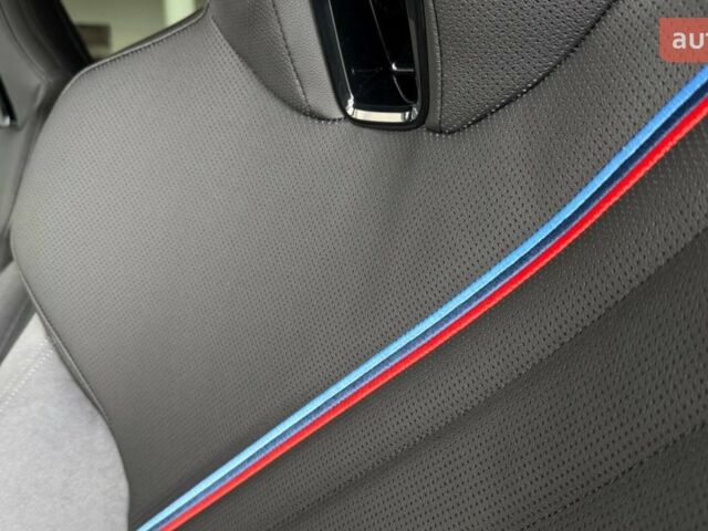 БМВ iX, объемом двигателя 0 л и пробегом 0 тыс. км за 116075 $, фото 23 на Automoto.ua