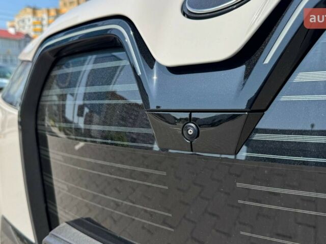 БМВ iX, объемом двигателя 0 л и пробегом 0 тыс. км за 128328 $, фото 9 на Automoto.ua