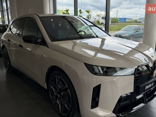 БМВ iX, объемом двигателя 0 л и пробегом 0 тыс. км за 116075 $, фото 2 на Automoto.ua