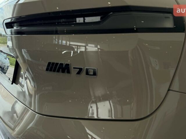 БМВ iX, объемом двигателя 0 л и пробегом 0 тыс. км за 116075 $, фото 12 на Automoto.ua