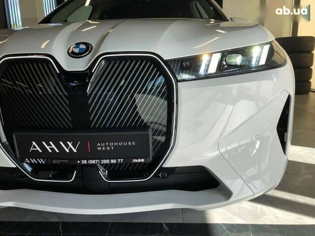 БМВ iX, об'ємом двигуна 0 л та пробігом 5 тис. км за 78032 $, фото 9 на Automoto.ua