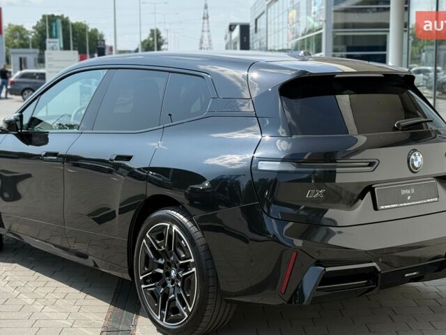 БМВ iX, об'ємом двигуна 0 л та пробігом 0 тис. км за 133685 $, фото 3 на Automoto.ua