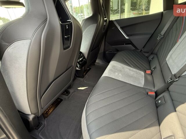 БМВ iX, об'ємом двигуна 0 л та пробігом 0 тис. км за 133685 $, фото 18 на Automoto.ua
