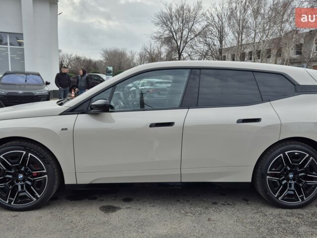 БМВ iX, об'ємом двигуна 0 л та пробігом 0 тис. км за 122977 $, фото 3 на Automoto.ua