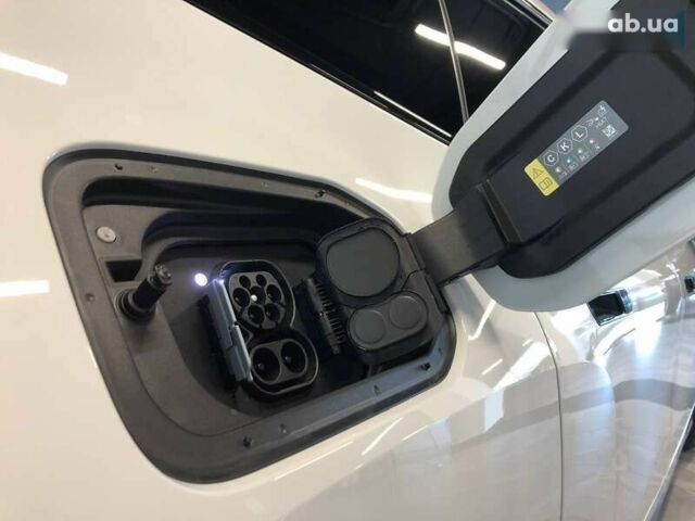 БМВ iX, объемом двигателя 0 л и пробегом 5 тыс. км за 78032 $, фото 13 на Automoto.ua