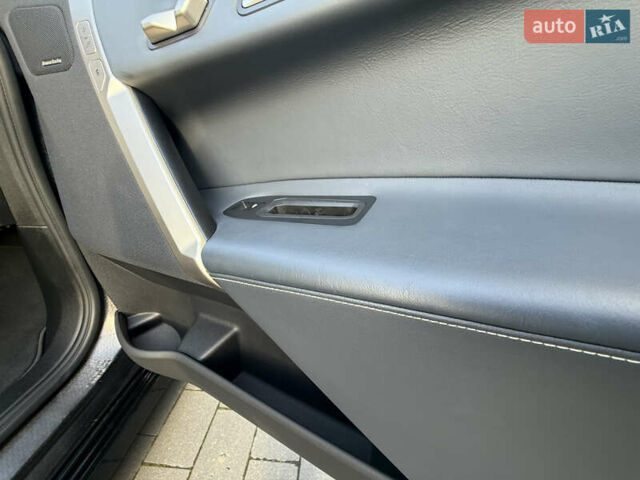 Серый БМВ iX, объемом двигателя 0 л и пробегом 79 тыс. км за 43950 $, фото 41 на Automoto.ua