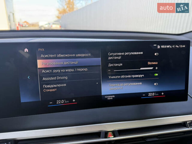 Серый БМВ iX, объемом двигателя 0 л и пробегом 79 тыс. км за 43950 $, фото 87 на Automoto.ua