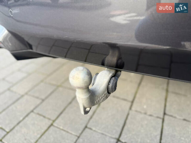 Серый БМВ iX, объемом двигателя 0 л и пробегом 79 тыс. км за 43950 $, фото 79 на Automoto.ua