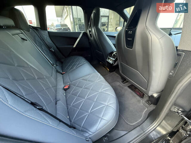 Серый БМВ iX, объемом двигателя 0 л и пробегом 79 тыс. км за 43950 $, фото 43 на Automoto.ua