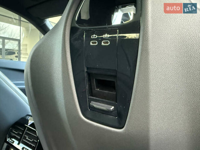 Серый БМВ iX, объемом двигателя 0 л и пробегом 79 тыс. км за 43950 $, фото 46 на Automoto.ua