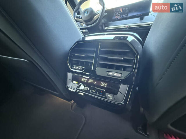 Серый БМВ iX, объемом двигателя 0 л и пробегом 79 тыс. км за 43950 $, фото 50 на Automoto.ua