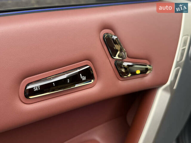 Серый БМВ iX, объемом двигателя 0 л и пробегом 19 тыс. км за 77000 $, фото 20 на Automoto.ua