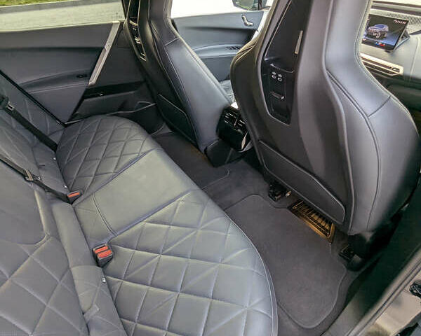 Серый БМВ iX, объемом двигателя 0 л и пробегом 47 тыс. км за 58500 $, фото 31 на Automoto.ua