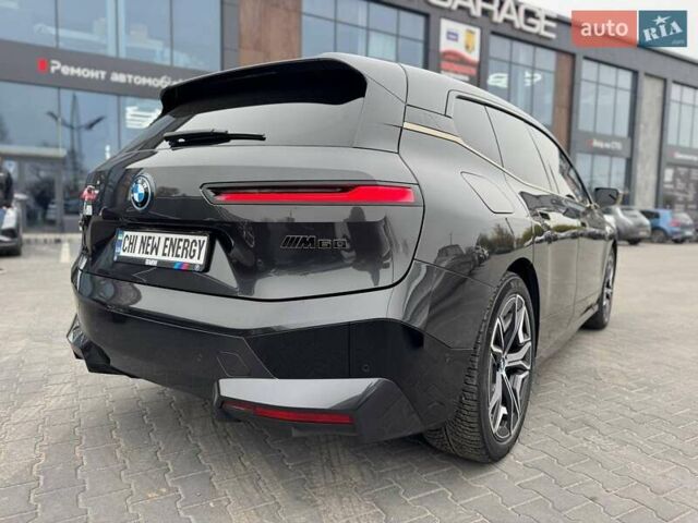 Серый БМВ iX, объемом двигателя 0 л и пробегом 32 тыс. км за 72900 $, фото 11 на Automoto.ua