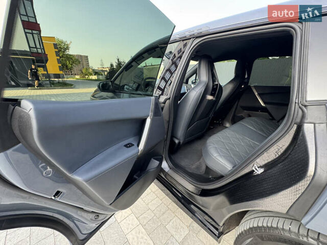 Серый БМВ iX, объемом двигателя 0 л и пробегом 47 тыс. км за 58500 $, фото 25 на Automoto.ua