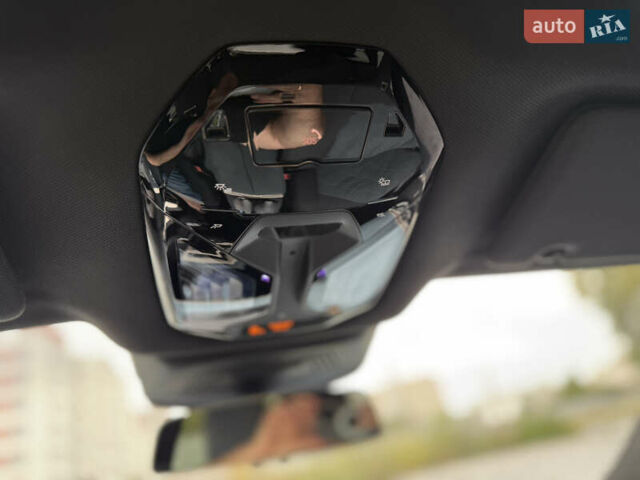 Серый БМВ iX, объемом двигателя 0 л и пробегом 38 тыс. км за 45700 $, фото 45 на Automoto.ua