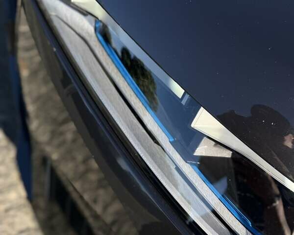 Серый БМВ iX, объемом двигателя 0 л и пробегом 35 тыс. км за 47500 $, фото 24 на Automoto.ua