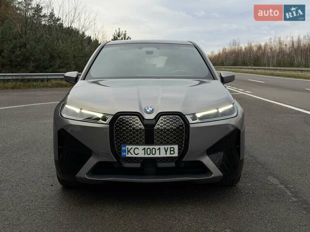 Сірий БМВ iX, об'ємом двигуна 0 л та пробігом 80 тис. км за 51500 $, фото 1 на Automoto.ua