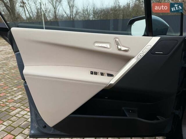 Сірий БМВ iX, об'ємом двигуна 0 л та пробігом 40 тис. км за 52999 $, фото 29 на Automoto.ua