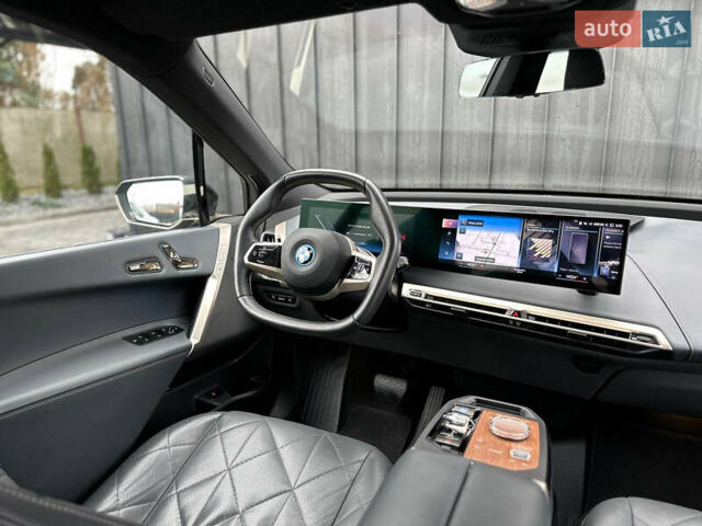 Сірий БМВ iX, об'ємом двигуна 0 л та пробігом 73 тис. км за 47900 $, фото 26 на Automoto.ua