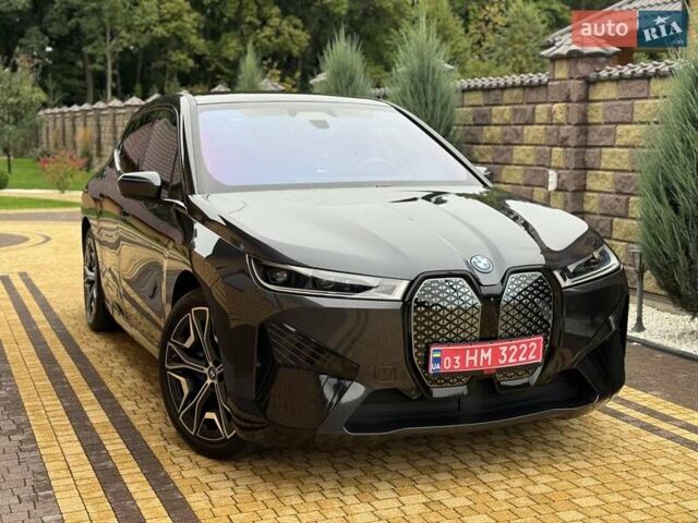 Сірий БМВ iX, об'ємом двигуна 0 л та пробігом 140 тис. км за 52500 $, фото 6 на Automoto.ua