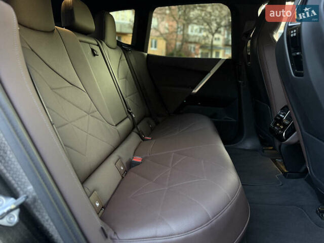 Серый БМВ iX, объемом двигателя 0 л и пробегом 30 тыс. км за 49500 $, фото 35 на Automoto.ua