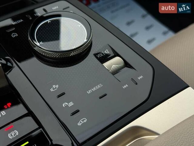 Сірий БМВ iX, об'ємом двигуна 0 л та пробігом 40 тис. км за 52999 $, фото 48 на Automoto.ua
