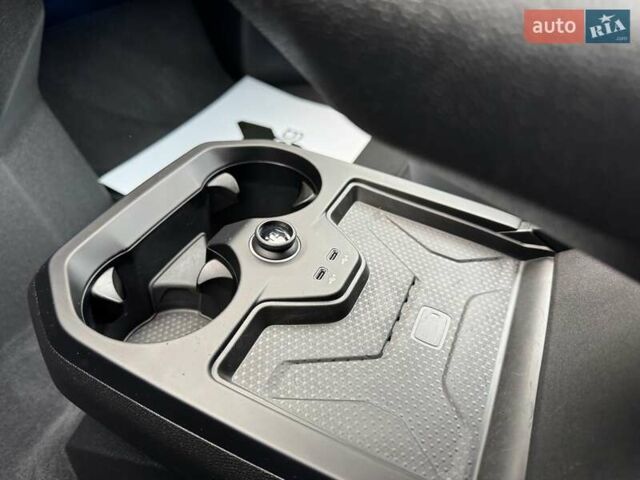 Сірий БМВ iX, об'ємом двигуна 0 л та пробігом 140 тис. км за 52500 $, фото 63 на Automoto.ua