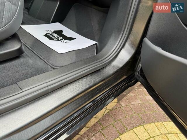 Сірий БМВ iX, об'ємом двигуна 0 л та пробігом 140 тис. км за 52500 $, фото 48 на Automoto.ua