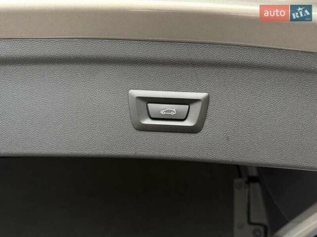 Сірий БМВ iX, об'ємом двигуна 0 л та пробігом 80 тис. км за 51500 $, фото 35 на Automoto.ua