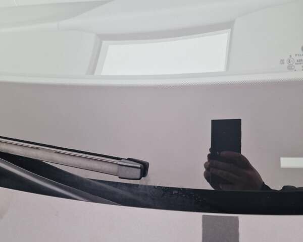 Серый БМВ iX, объемом двигателя 0 л и пробегом 30 тыс. км за 51700 $, фото 11 на Automoto.ua