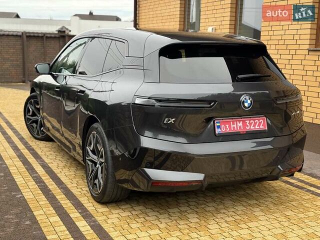 Сірий БМВ iX, об'ємом двигуна 0 л та пробігом 140 тис. км за 52500 $, фото 8 на Automoto.ua