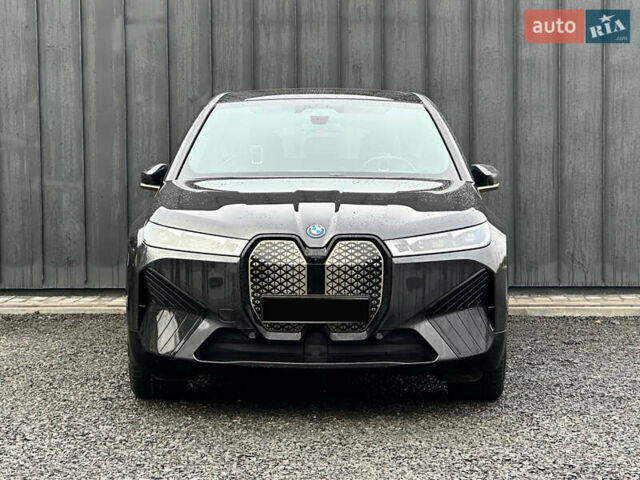 Сірий БМВ iX, об'ємом двигуна 0 л та пробігом 73 тис. км за 47900 $, фото 6 на Automoto.ua