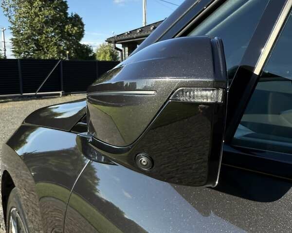 Серый БМВ iX, объемом двигателя 0 л и пробегом 35 тыс. км за 47500 $, фото 14 на Automoto.ua