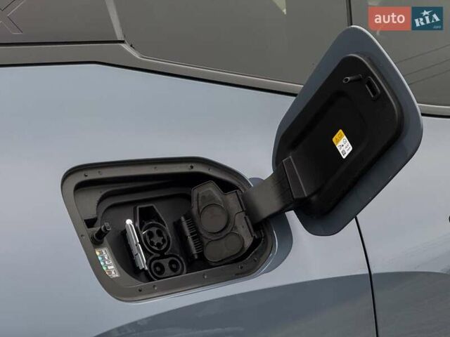 Сірий БМВ iX, об'ємом двигуна 0 л та пробігом 40 тис. км за 52999 $, фото 27 на Automoto.ua