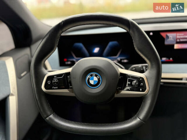 Серый БМВ iX, объемом двигателя 0 л и пробегом 38 тыс. км за 45700 $, фото 40 на Automoto.ua