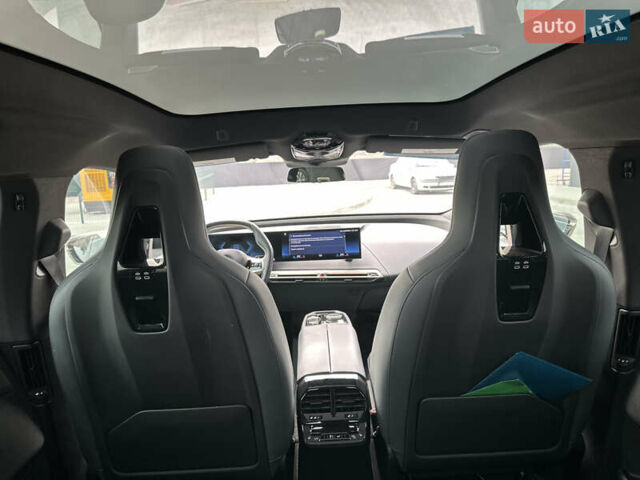 Серый БМВ iX, объемом двигателя 0 л и пробегом 38 тыс. км за 62500 $, фото 23 на Automoto.ua
