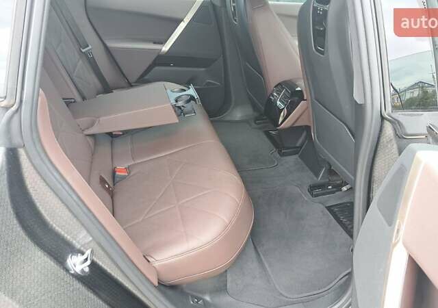 Серый БМВ iX, объемом двигателя 0 л и пробегом 49 тыс. км за 45500 $, фото 28 на Automoto.ua