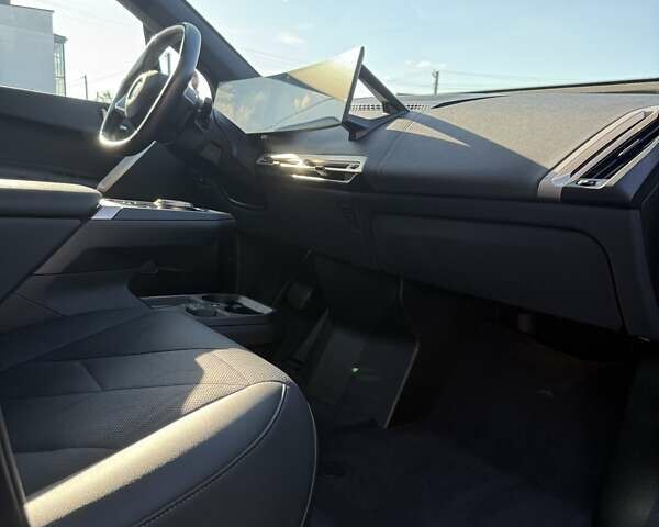 Серый БМВ iX, объемом двигателя 0 л и пробегом 35 тыс. км за 47500 $, фото 61 на Automoto.ua