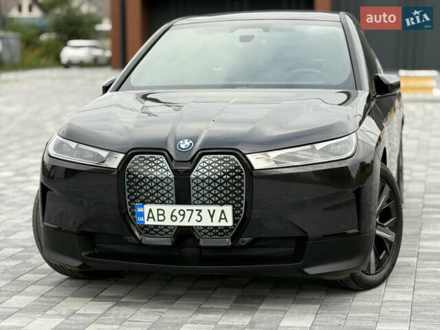 Серый БМВ iX, объемом двигателя 0 л и пробегом 38 тыс. км за 45700 $, фото 17 на Automoto.ua