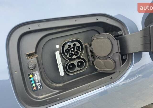 Серый БМВ iX, объемом двигателя 0 л и пробегом 49 тыс. км за 45500 $, фото 33 на Automoto.ua