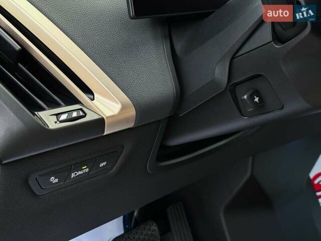 Сірий БМВ iX, об'ємом двигуна 0 л та пробігом 40 тис. км за 52999 $, фото 39 на Automoto.ua