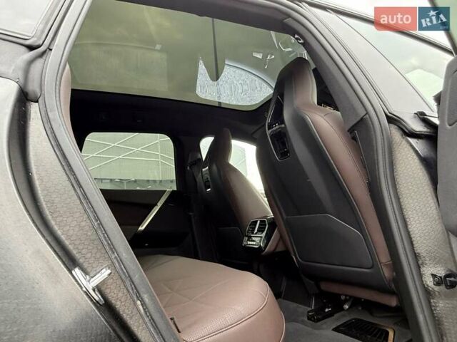 Серый БМВ iX, объемом двигателя 0 л и пробегом 106 тыс. км за 55500 $, фото 51 на Automoto.ua