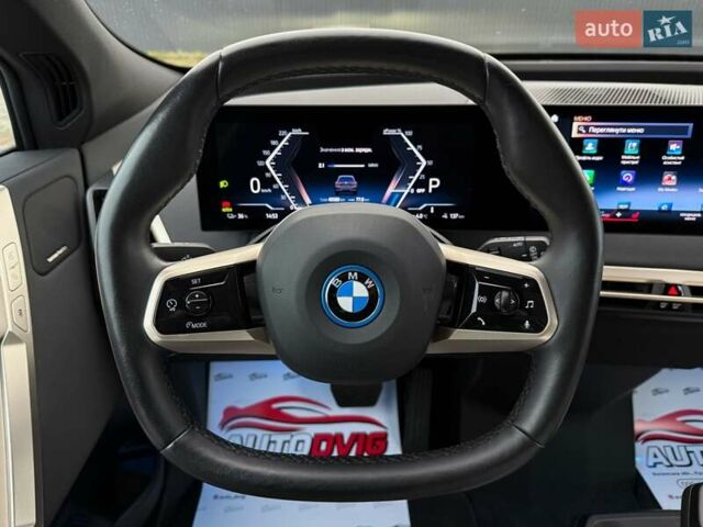 Сірий БМВ iX, об'ємом двигуна 0 л та пробігом 40 тис. км за 52999 $, фото 42 на Automoto.ua