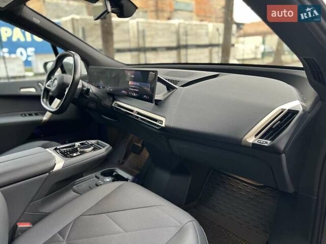 Сірий БМВ iX, об'ємом двигуна 0 л та пробігом 39 тис. км за 52950 $, фото 22 на Automoto.ua