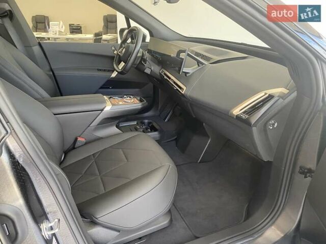 Сірий БМВ iX, об'ємом двигуна 0 л та пробігом 11 тис. км за 79800 $, фото 19 на Automoto.ua
