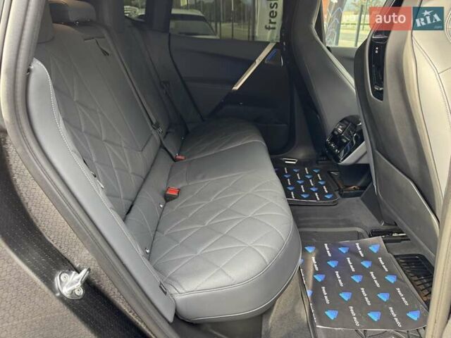 Серый БМВ iX, объемом двигателя 0 л и пробегом 49 тыс. км за 79500 $, фото 36 на Automoto.ua