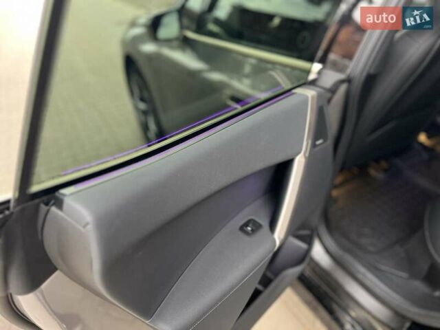 Сірий БМВ iX, об'ємом двигуна 0 л та пробігом 39 тис. км за 52950 $, фото 25 на Automoto.ua