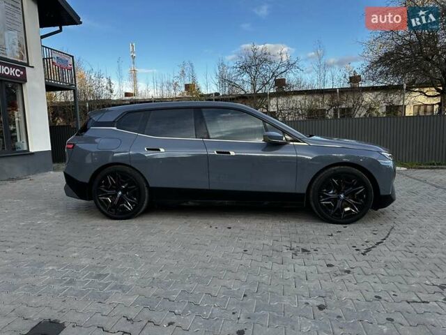 БМВ iX 2023 у Івано-Франківську на Automoto.ua Сірий БМВ iX, об'ємом двигуна 0 л та пробігом 32 тис. км за 69800 $, фото 16 на Automoto.ua