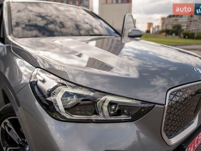 Серый БМВ iX, объемом двигателя 0 л и пробегом 4 тыс. км за 36000 $, фото 11 на Automoto.ua